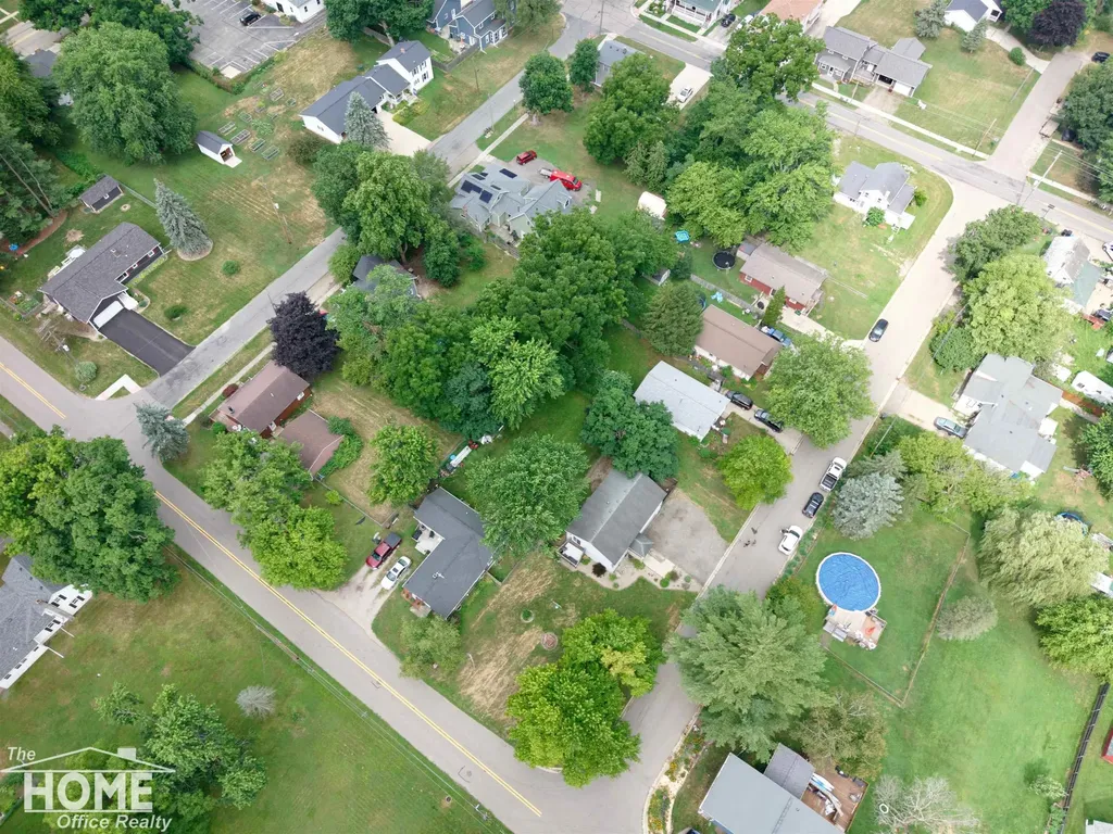 420 Sciota Street Laingsburg City MI 48848