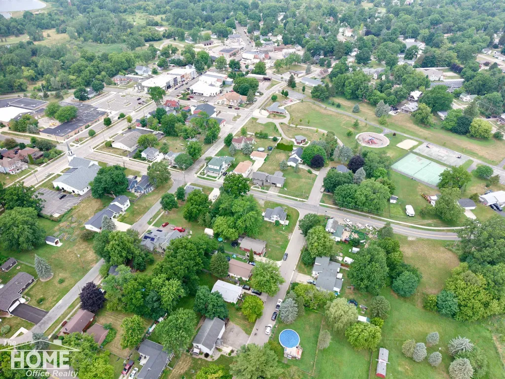 420 Sciota Street Laingsburg City MI 48848