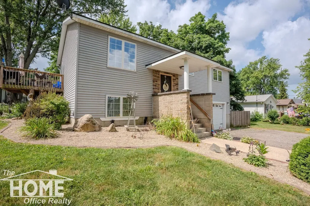 420 Sciota Street Laingsburg City MI 48848