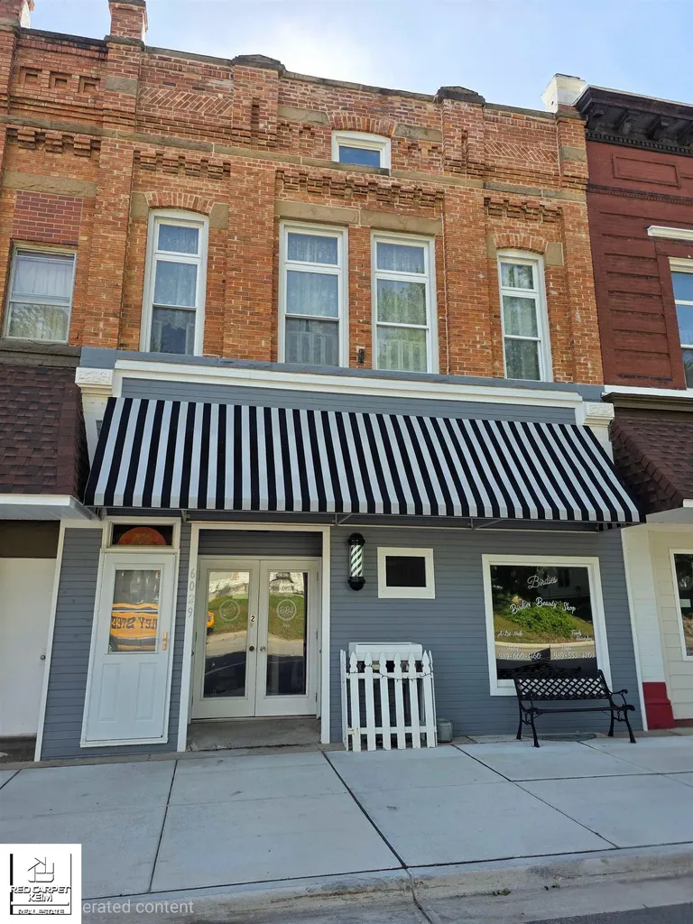 6029 Fulton Street Mayville Village MI 48744