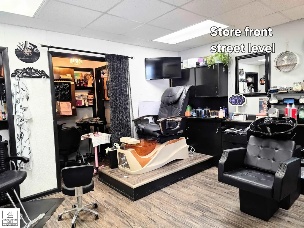 6029 Fulton Street Mayville Village MI 48744