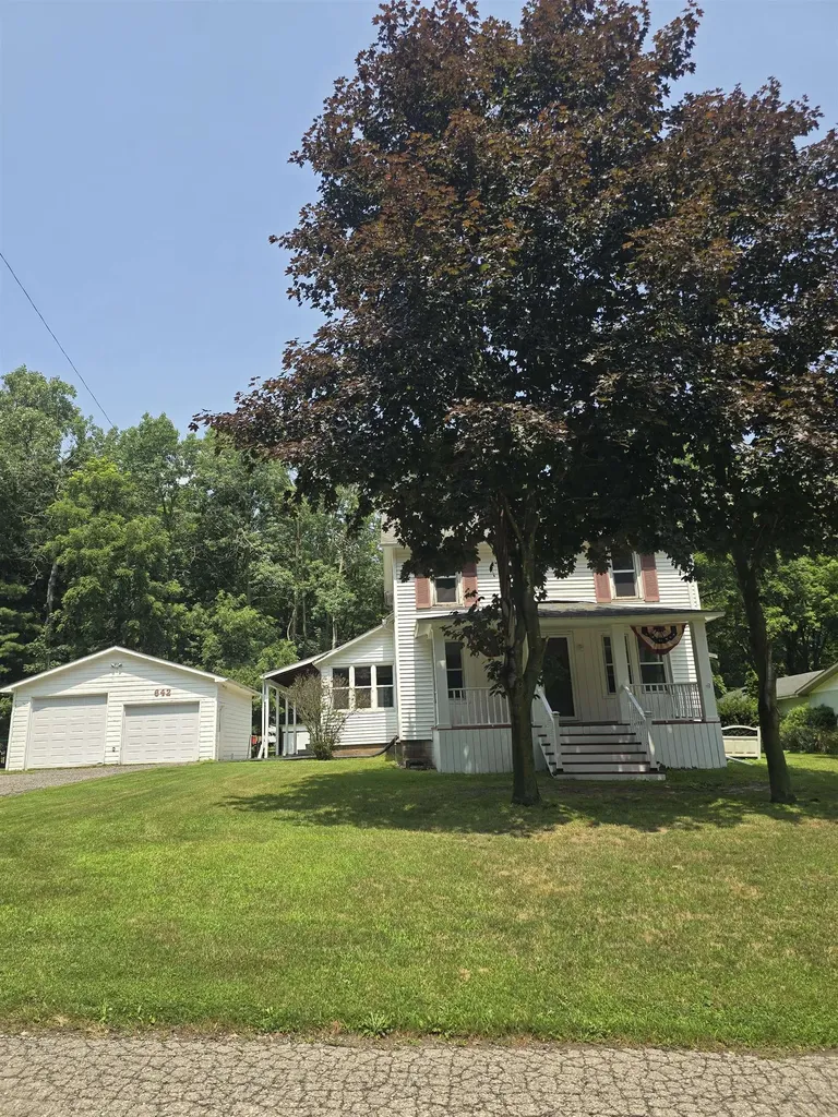 642 Wightman Street Vassar City MI 48768