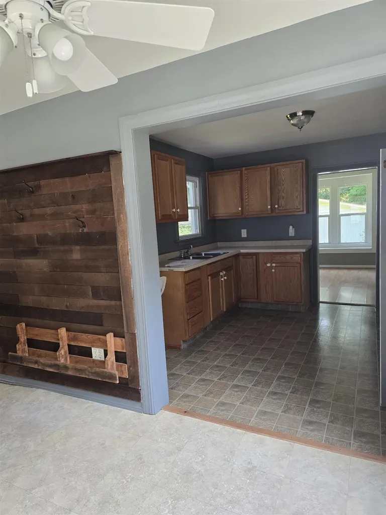 642 Wightman Street Vassar City MI 48768