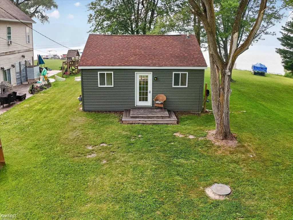 5521 Mabley Hill Road Hartland Township MI 48430