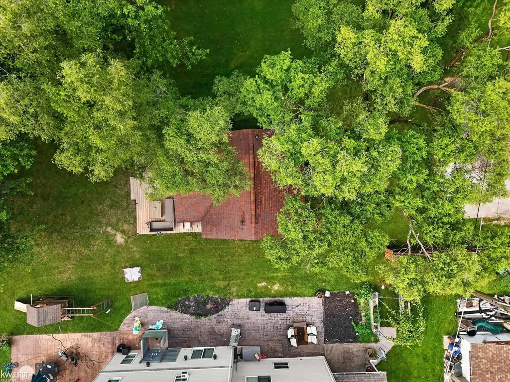 5521 Mabley Hill Road Hartland Township MI 48430