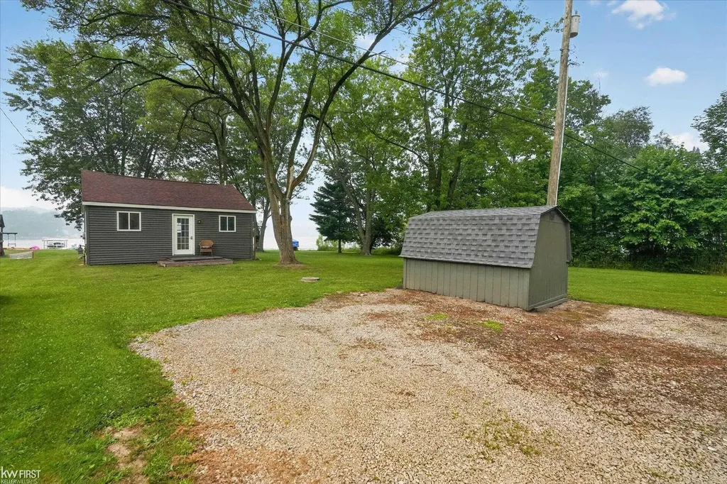 5521 Mabley Hill Road Hartland Township MI 48430