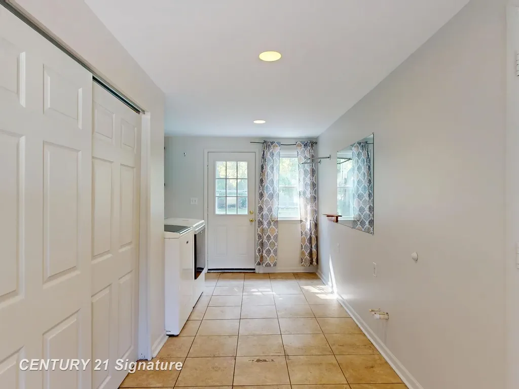 11471 N Elms Road Clio City MI 48420