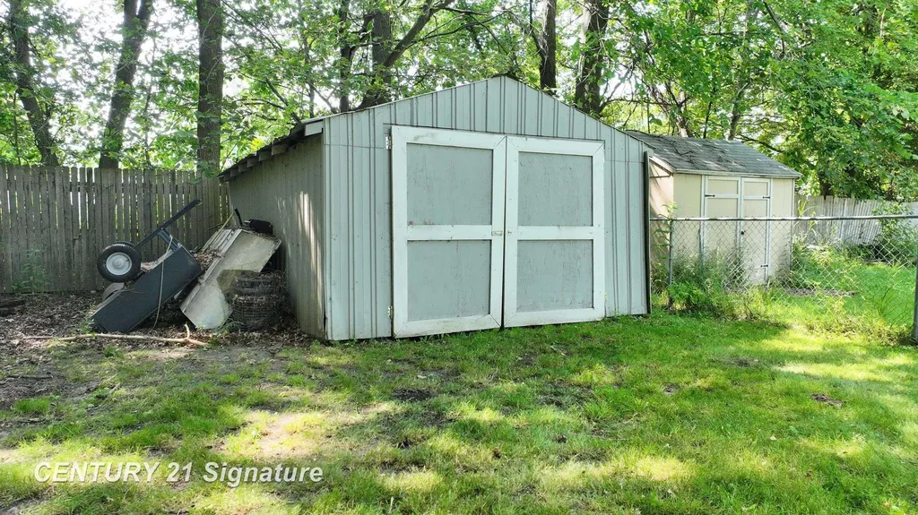 11471 N Elms Road Clio City MI 48420