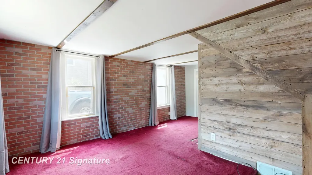 455 Deland Road Flushing City MI 48433