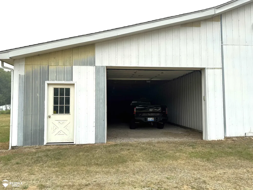 8331 E Coldwater Road Richfield Township MI 48423