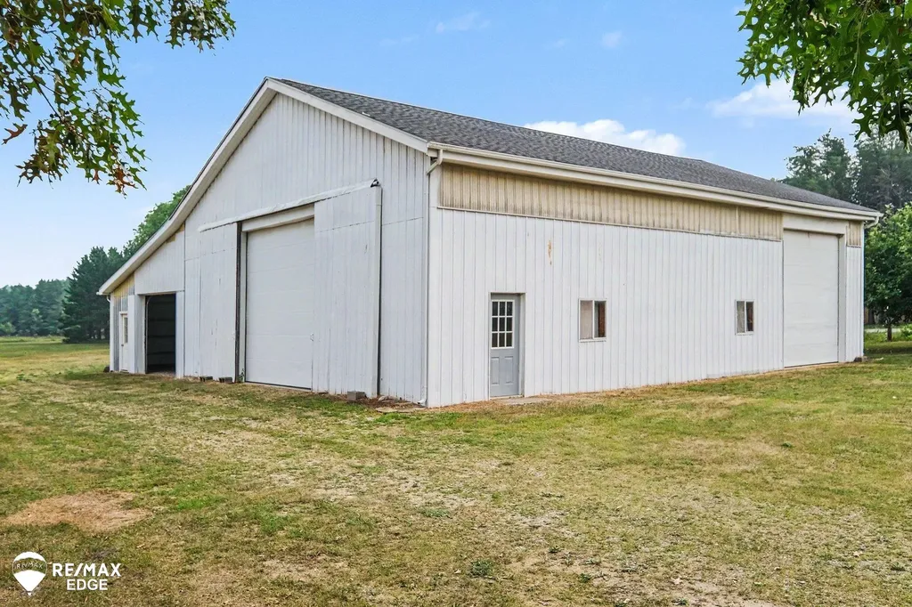 8331 E Coldwater Road Richfield Township MI 48423