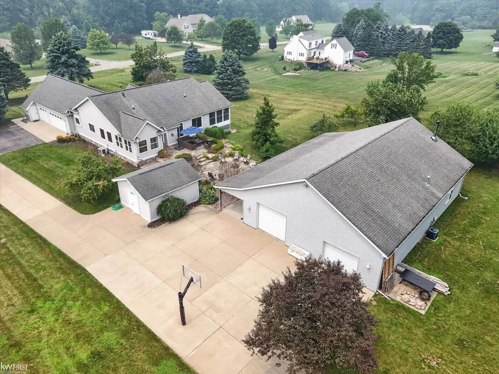 7110 Granger Drive Deerfield Township MI 48855