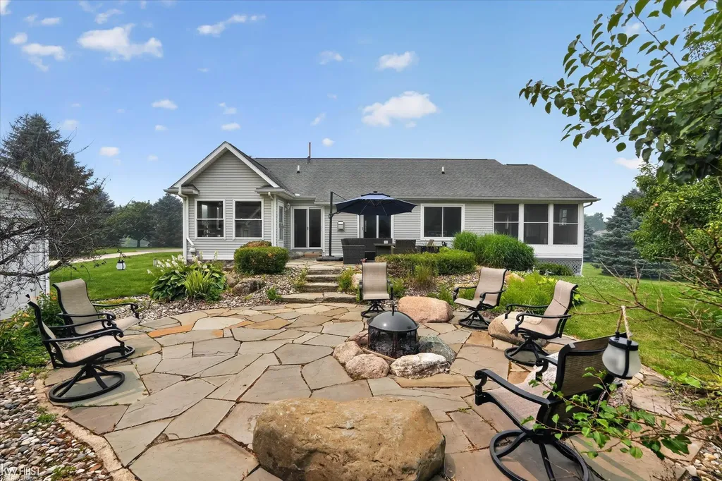 7110 Granger Drive Deerfield Township MI 48855
