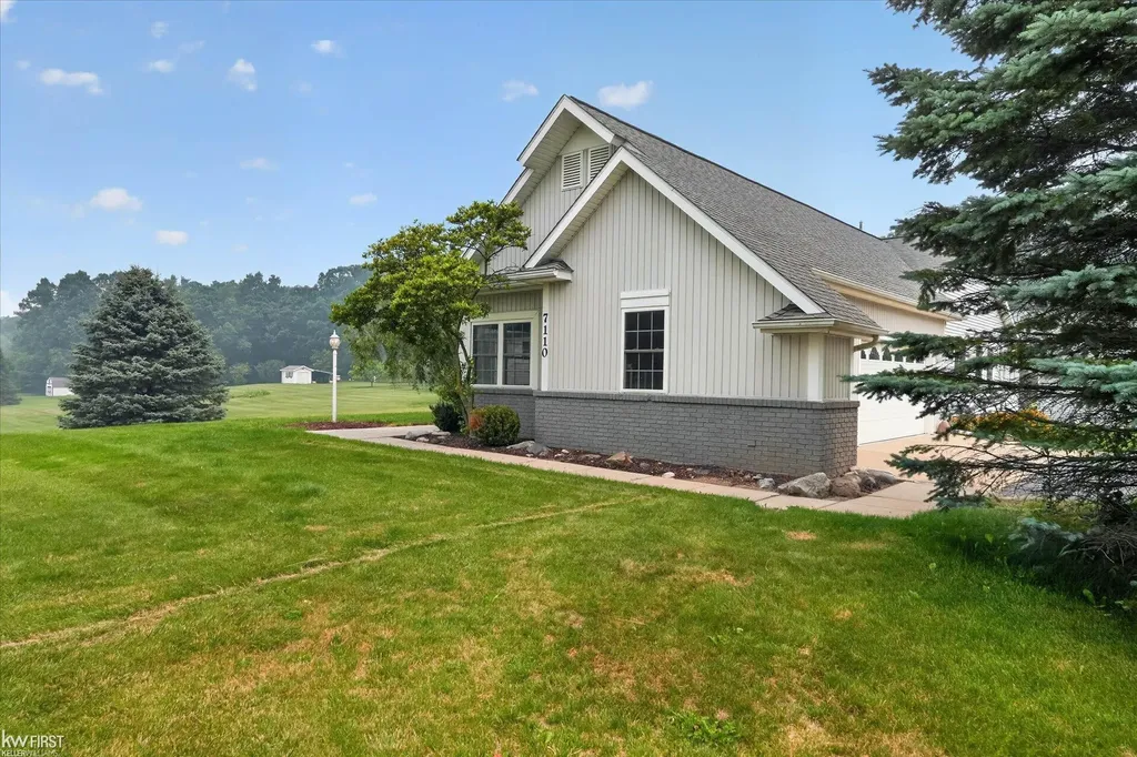 7110 Granger Drive Deerfield Township MI 48855