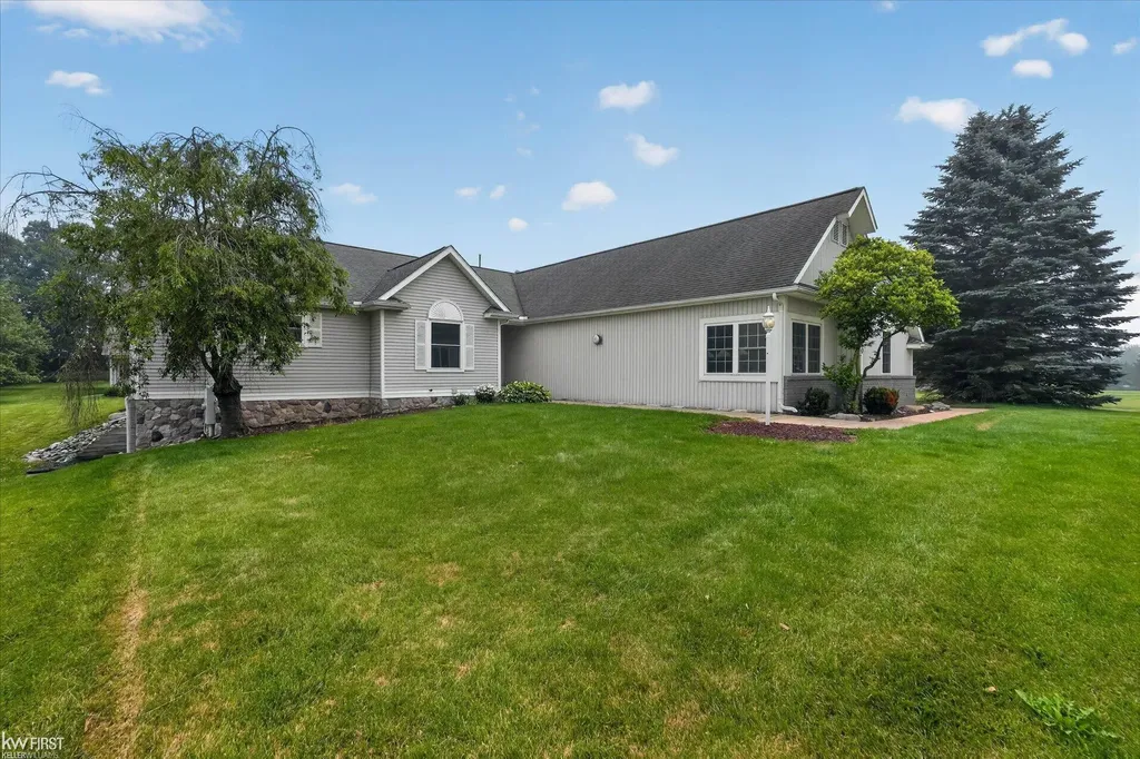 7110 Granger Drive Deerfield Township MI 48855