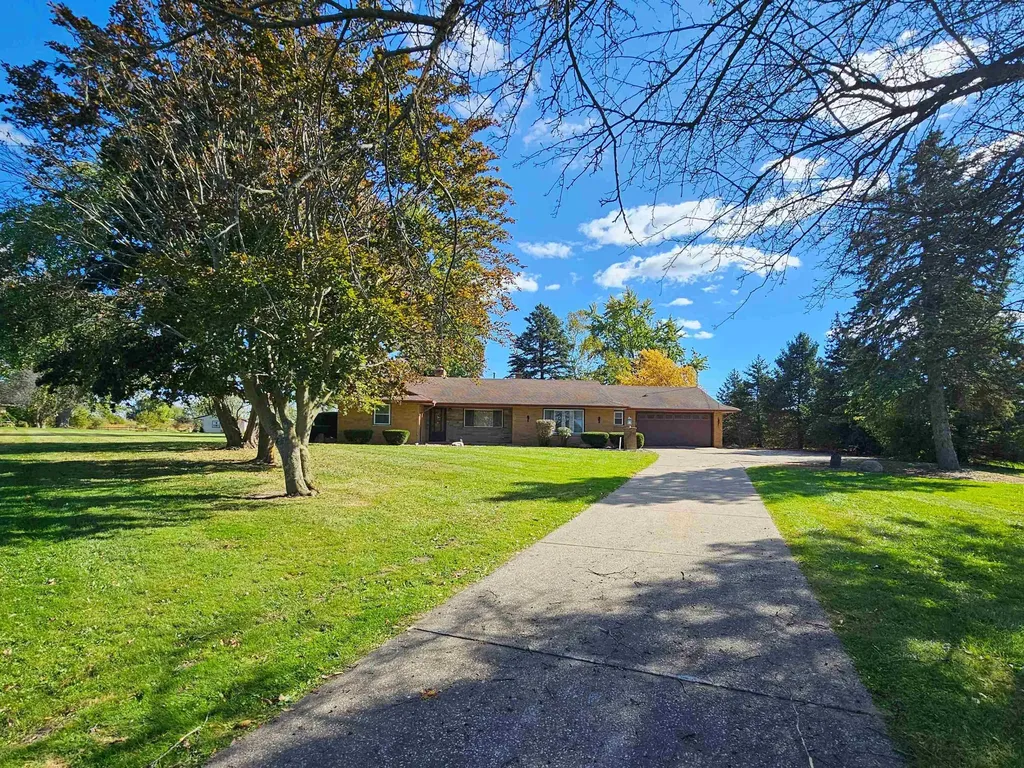 1143 W Wilson Road Vienna Charter Township MI 48420
