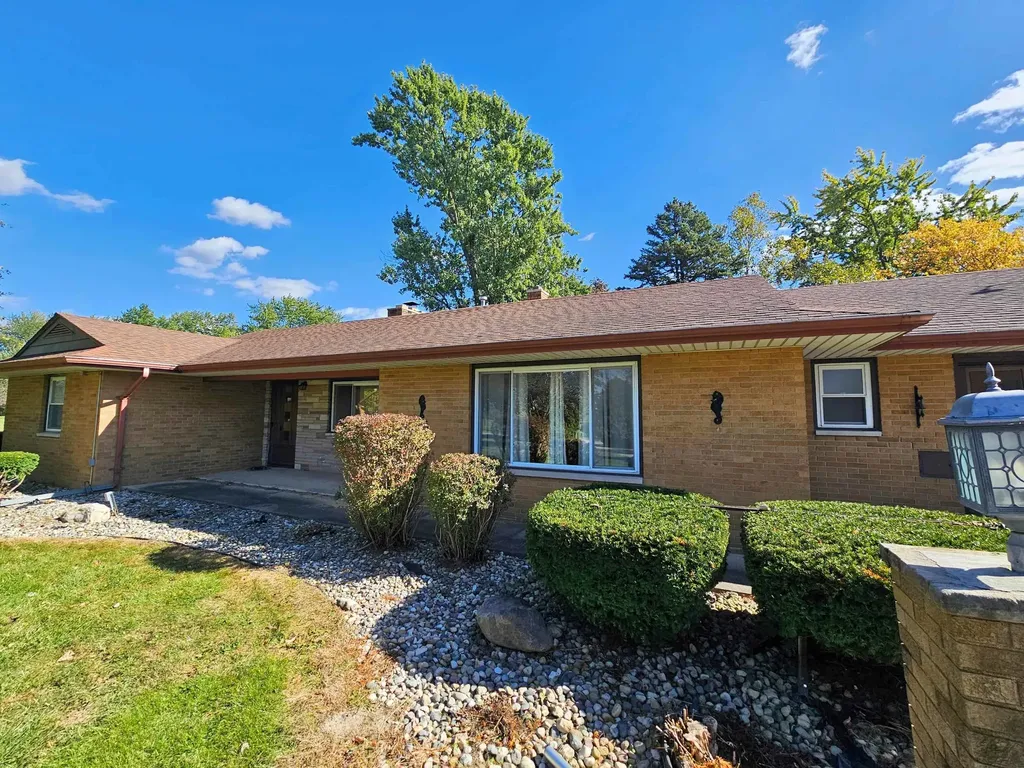 1143 W Wilson Road Vienna Charter Township MI 48420