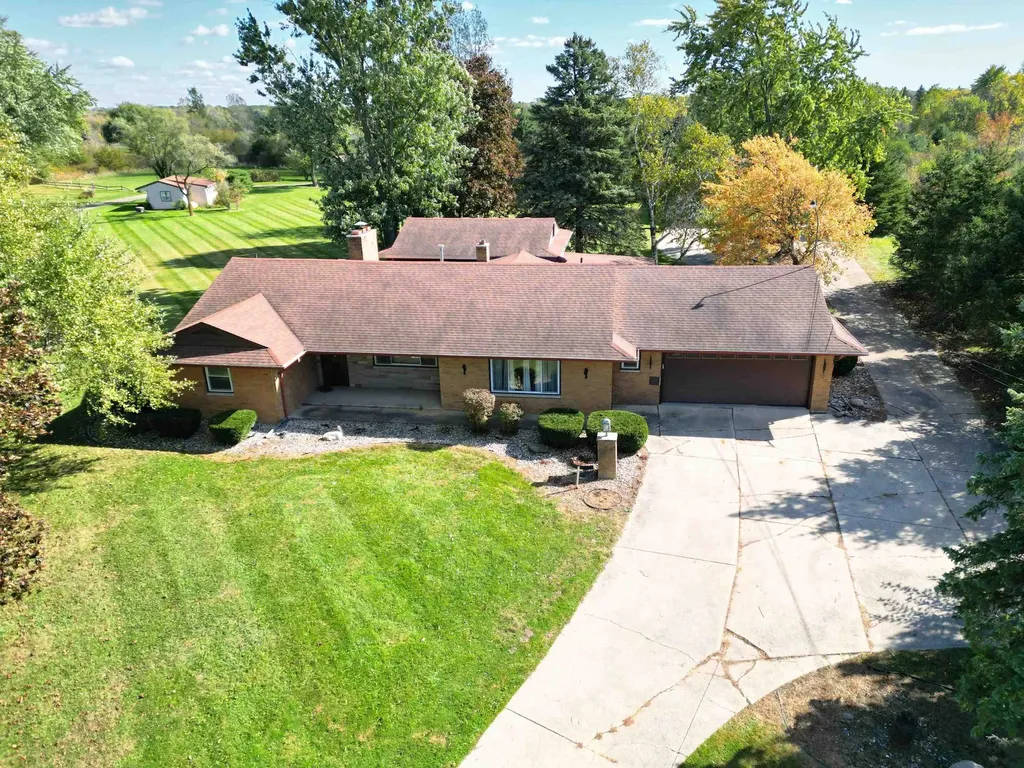 1143 W Wilson Road Vienna Charter Township MI 48420