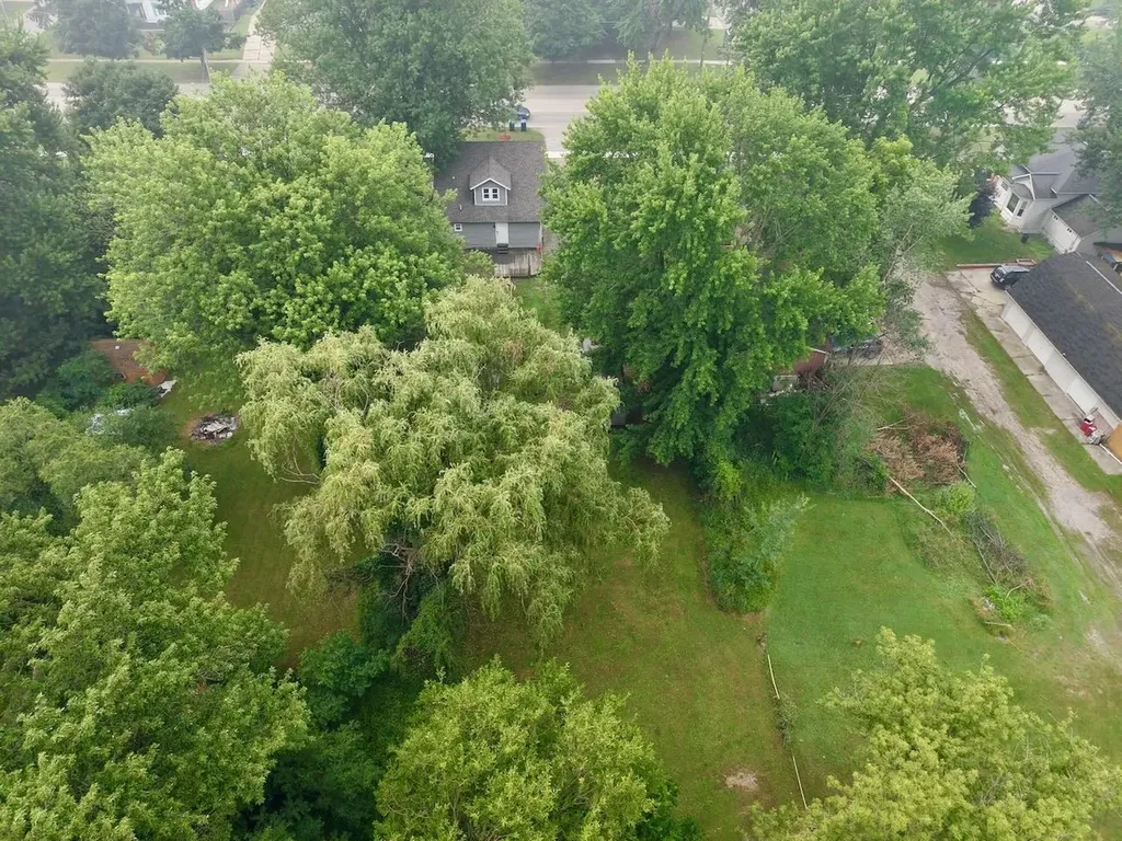 518 W Belle Avenue St. Charles Village MI 48655