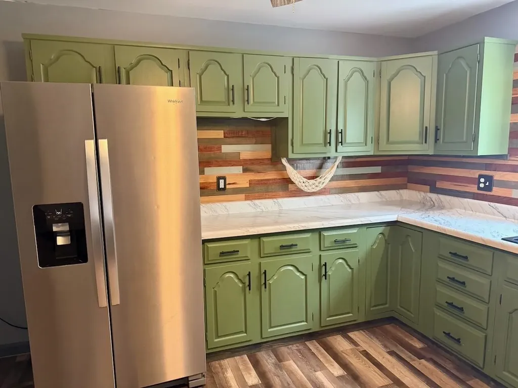 518 W Belle Avenue St. Charles Village MI 48655