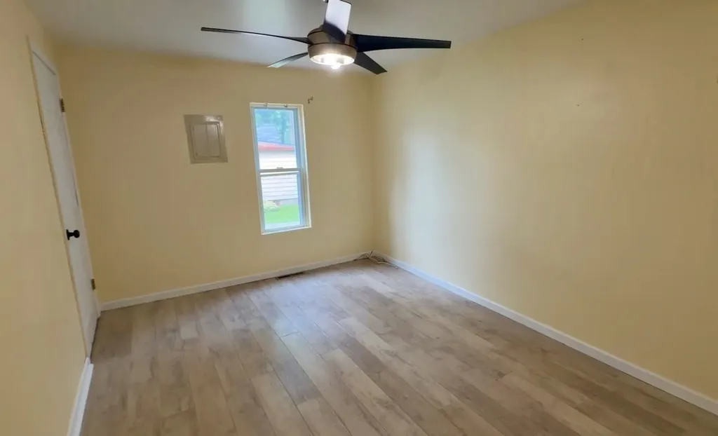 518 W Belle Avenue St. Charles Village MI 48655