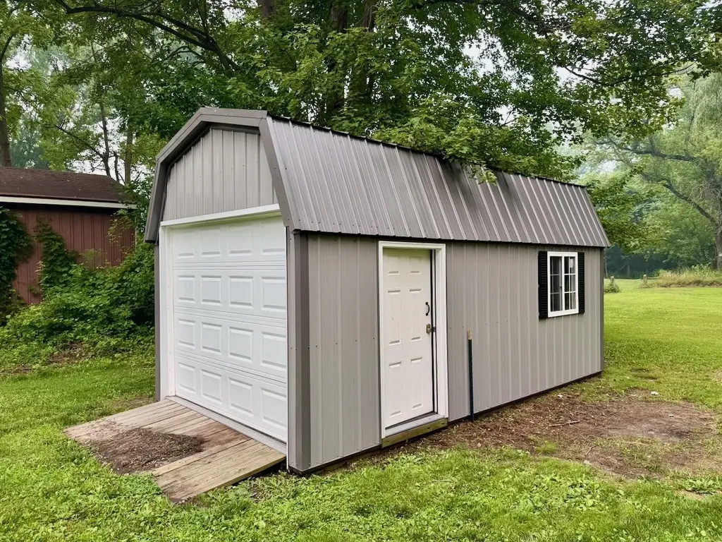 518 W Belle Avenue St. Charles Village MI 48655