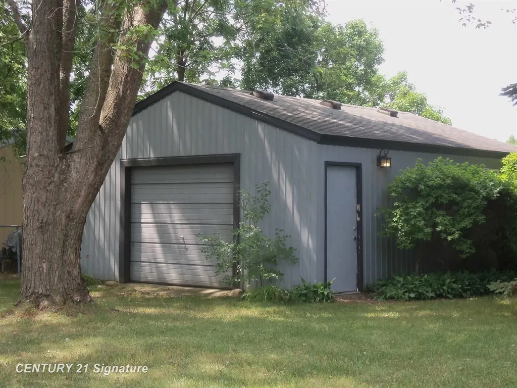 5127 Arbor Lane Genesee Charter Township MI 48506