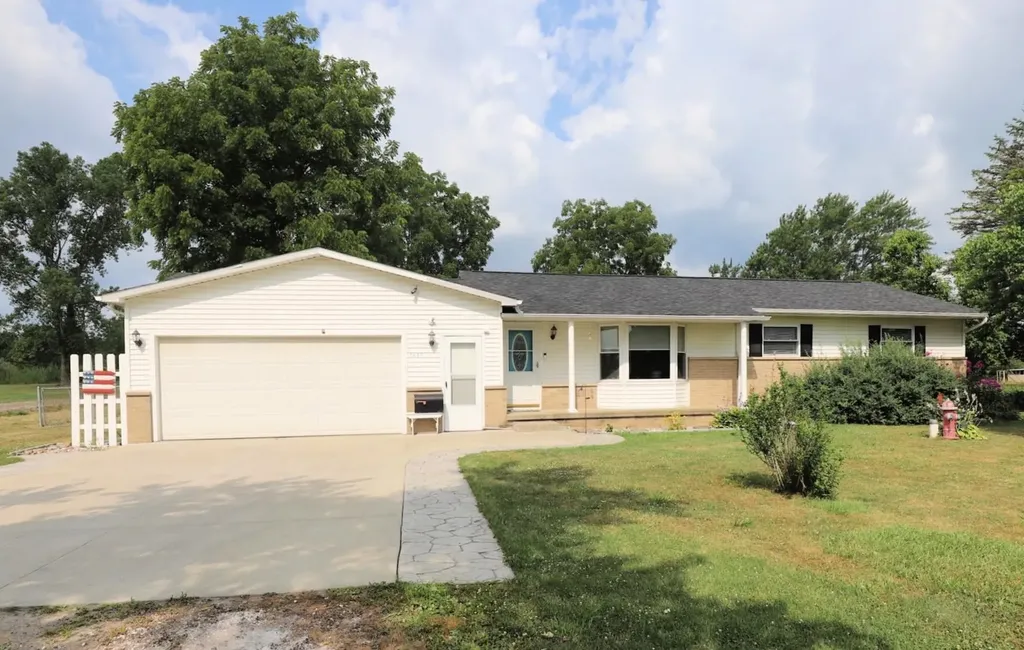 7437 N Linden Road Mt. Morris Township MI 48458