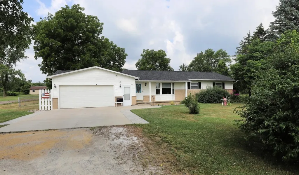 7437 N Linden Road Mt. Morris Township MI 48458