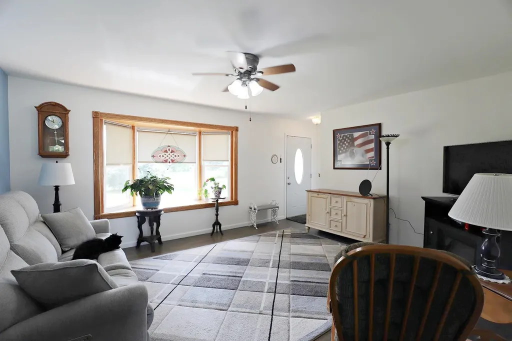 7437 N Linden Road Mt. Morris Township MI 48458