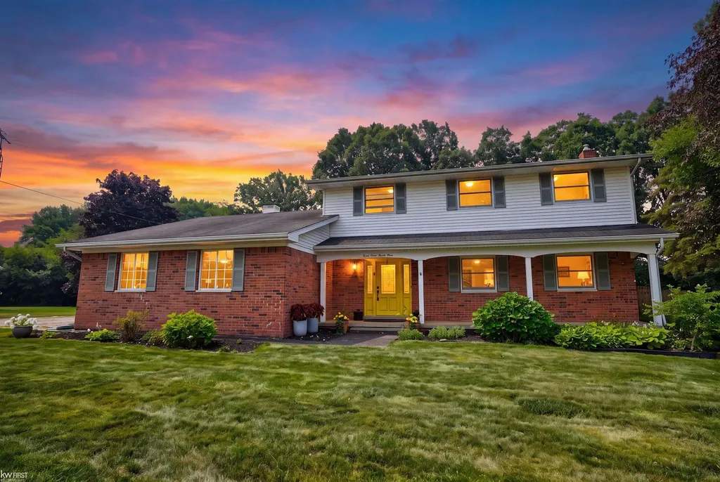 4333 Post Drive Flint Charter Township MI 48532