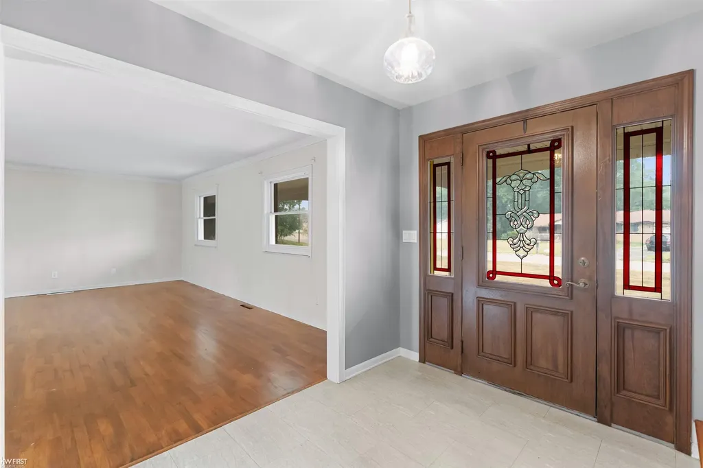 4333 Post Drive Flint Charter Township MI 48532