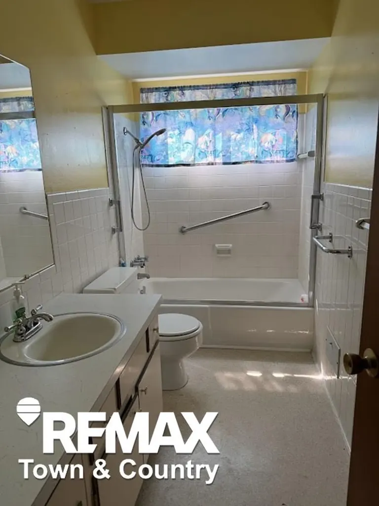 1458 W Wilson Road Vienna Charter Township MI 48420