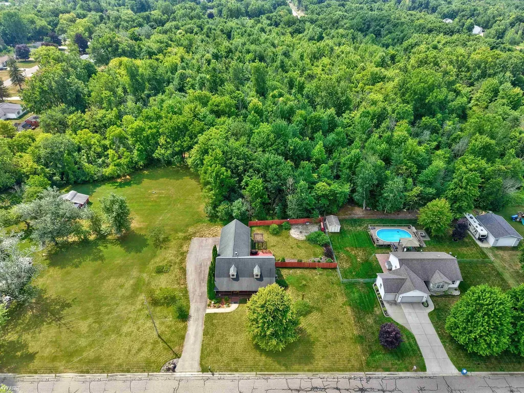1201 Lexa Lane Mundy Township MI 48507