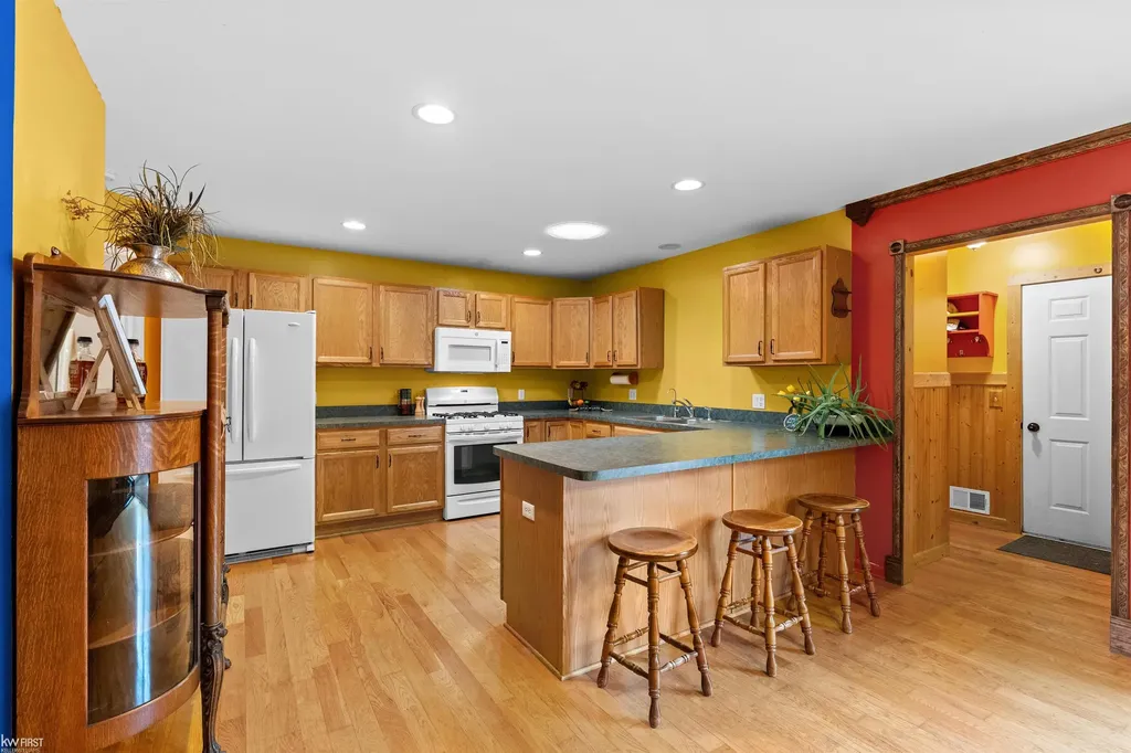 1201 Lexa Lane Mundy Township MI 48507