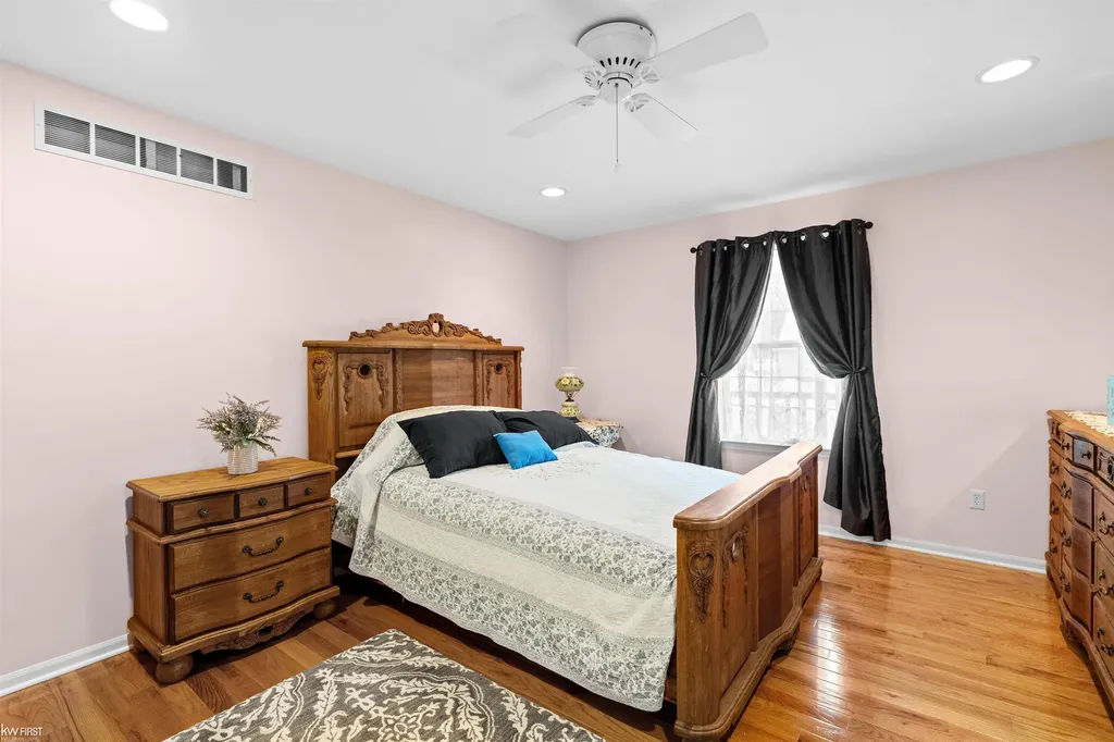 1201 Lexa Lane Mundy Township MI 48507