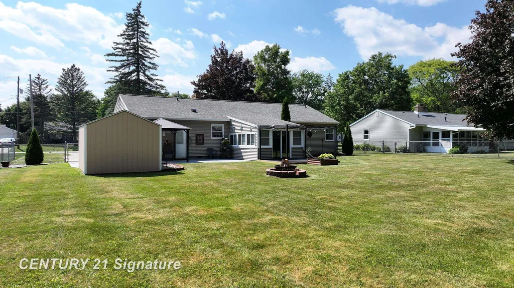 2216 Cashin Street Burton City MI 48509