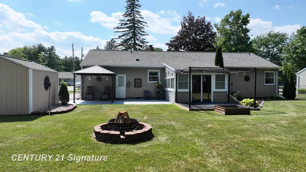 2216 Cashin Street Burton City MI 48509