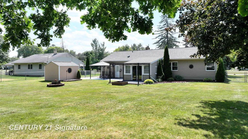 2216 Cashin Street Burton City MI 48509