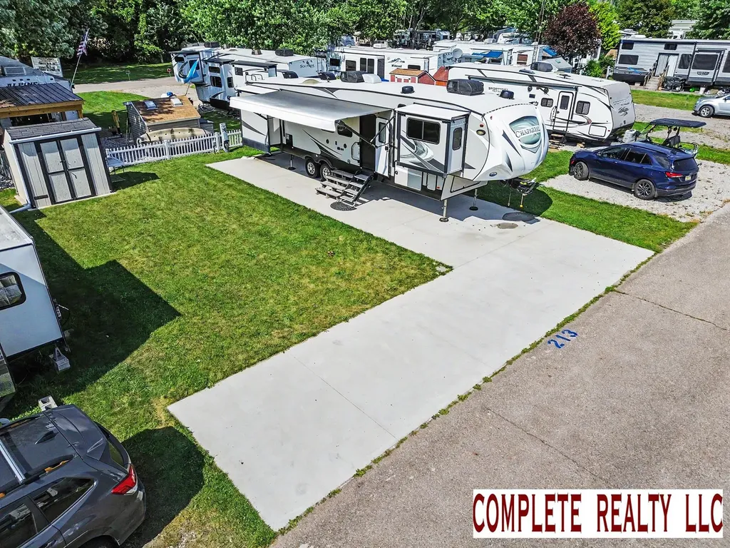 831 S Main, Unit 213 Street Au Gres City MI 48703