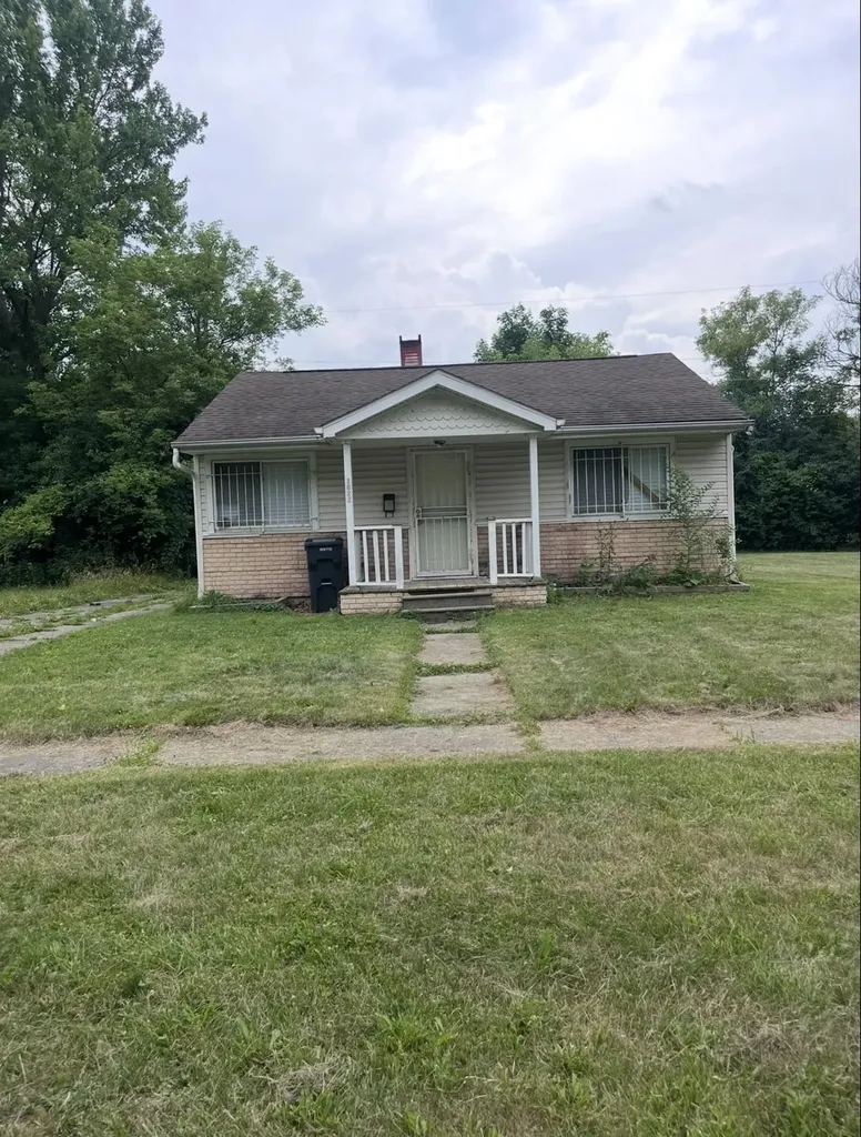 1822 Polly Street Flint City MI 48505