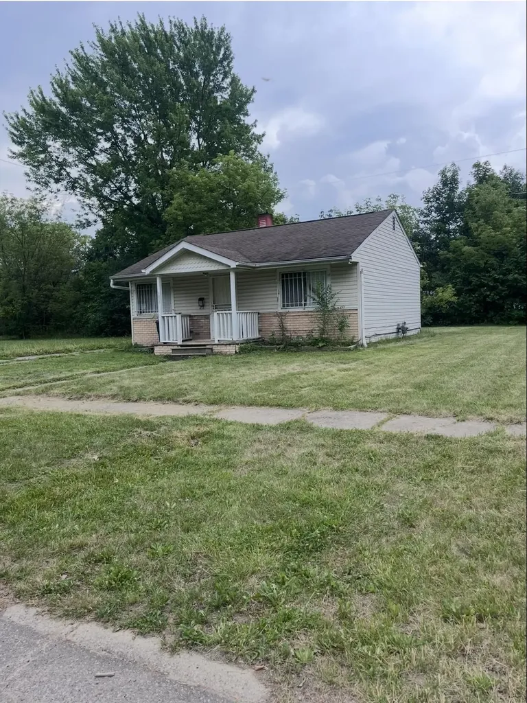 1822 Polly Street Flint City MI 48505