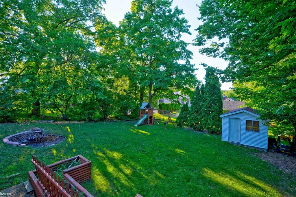 308 Emily Street Flushing City MI 48433