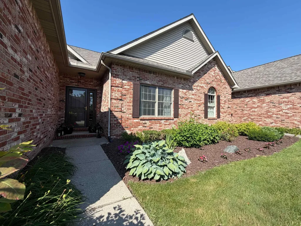 13056 Harbor Landings Drive Fenton Charter Township MI 48430