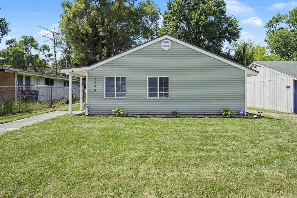 1848 S Averill Avenue Flint City MI 48503