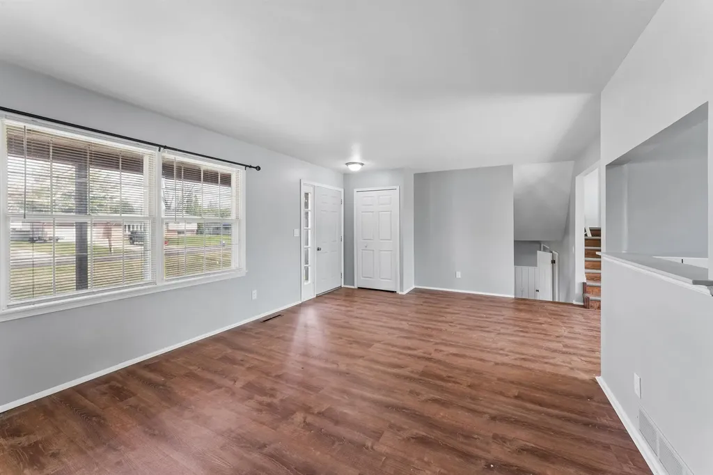 5226 Washtenaw Street Burton City MI 48509