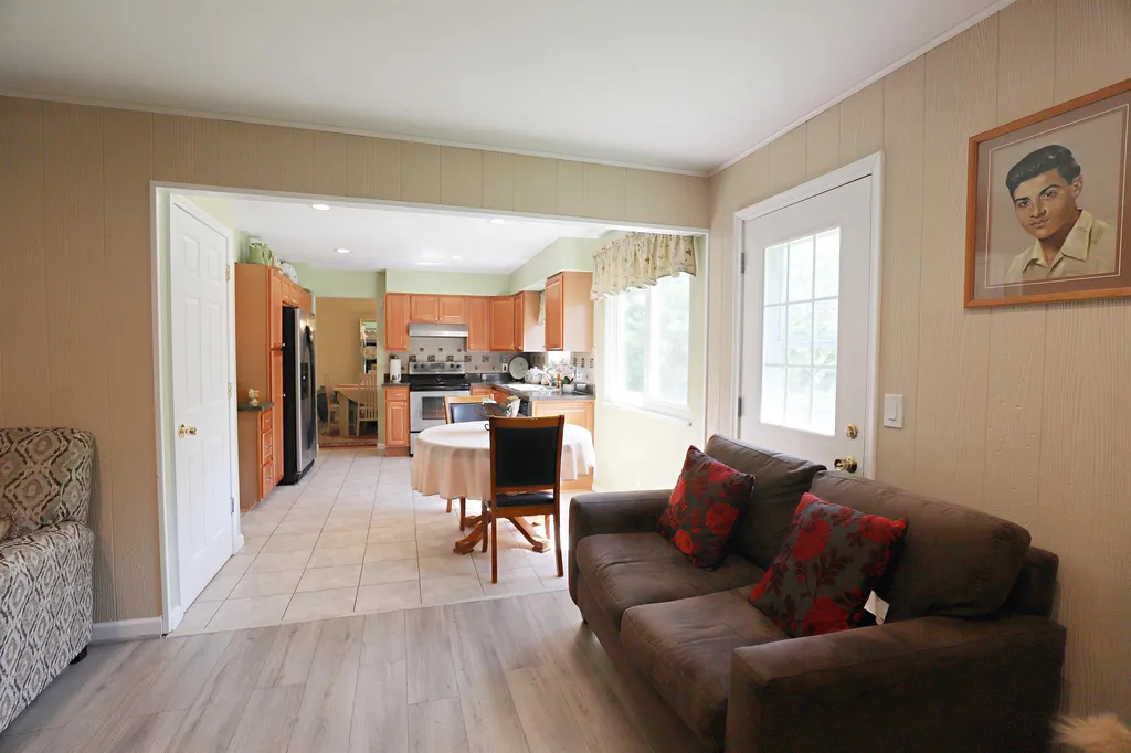 333 Windy Bluff Street Flushing City MI 48433