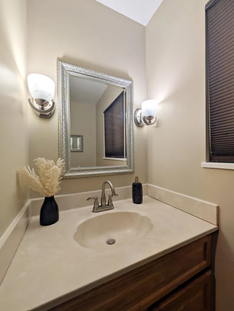 333 Windy Bluff Street Flushing City MI 48433