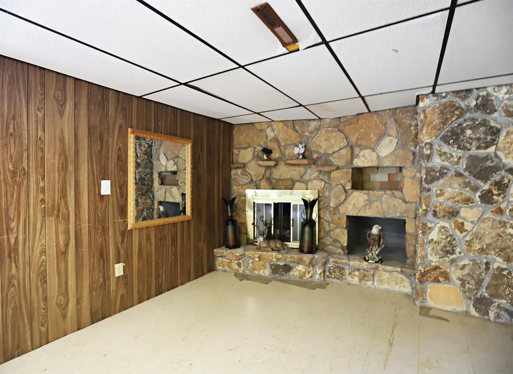 333 Windy Bluff Street Flushing City MI 48433