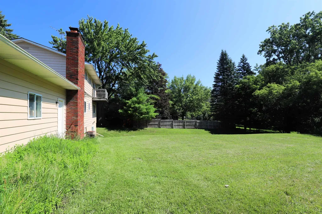 333 Windy Bluff Street Flushing City MI 48433